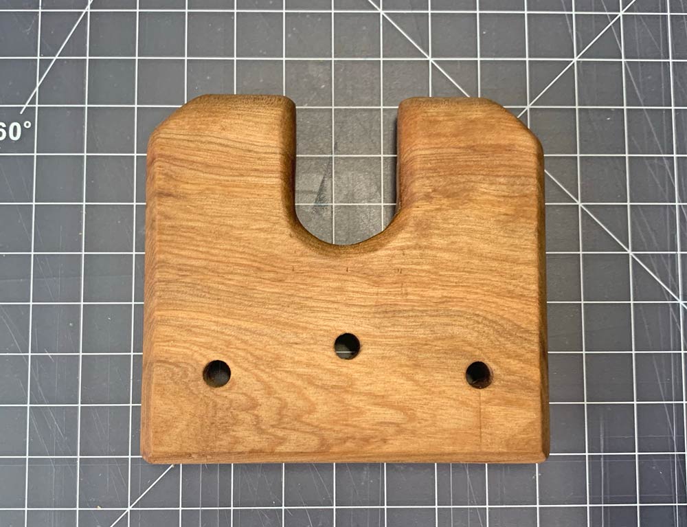 smaller router base top